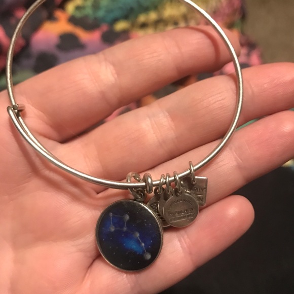 Alex and Anis - Picture 5 of 8